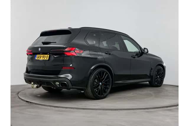 BMW X5 (2024) thumbnail 4