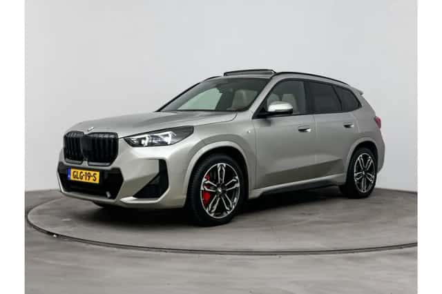 BMW X1 (2024) thumbnail 1