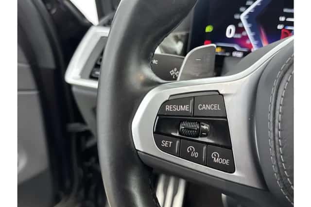 BMW X5 (2023) thumbnail 6
