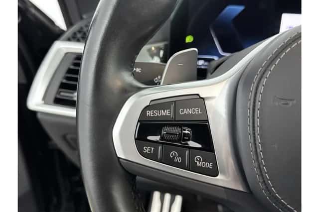 BMW X5 (2023) thumbnail 6