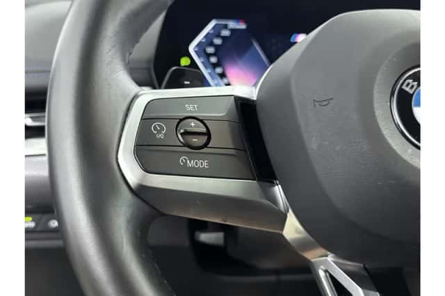 BMW X1 (2024) thumbnail 6