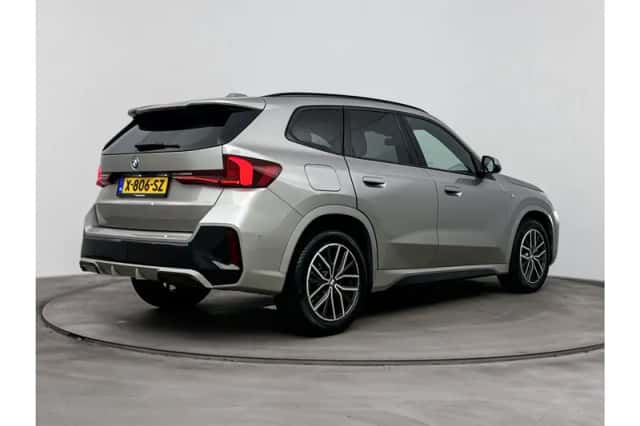 BMW X1 (2024) thumbnail 4