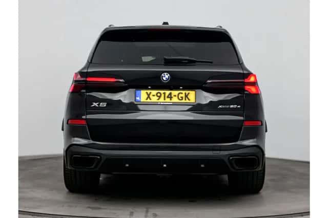 BMW X5 (2023) thumbnail 3