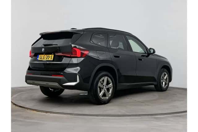 BMW X1 (2024) thumbnail 4