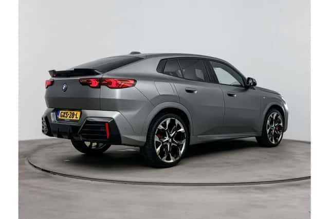 BMW X2 (2025) thumbnail 4