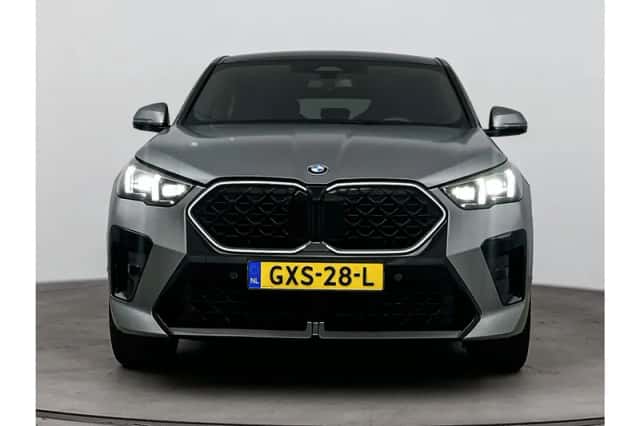 BMW X2 (2025) thumbnail 5