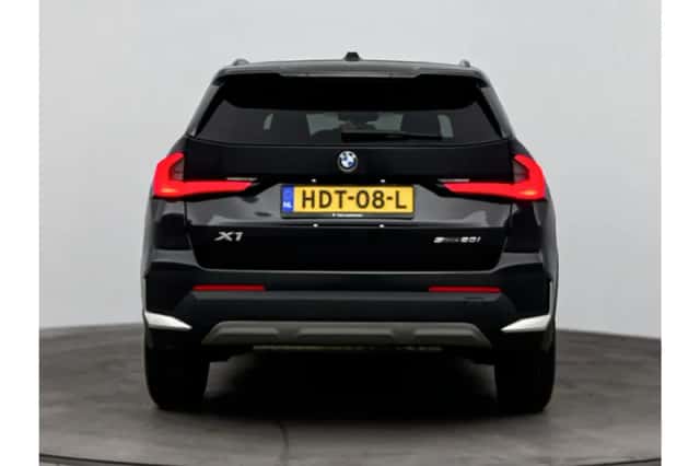BMW X1 (2025) thumbnail 3