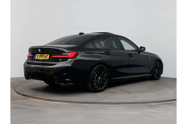 BMW 3-Serie (2023) thumbnail 4