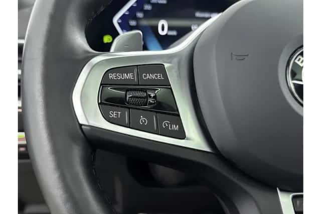 BMW 3-Serie (2023) thumbnail 6