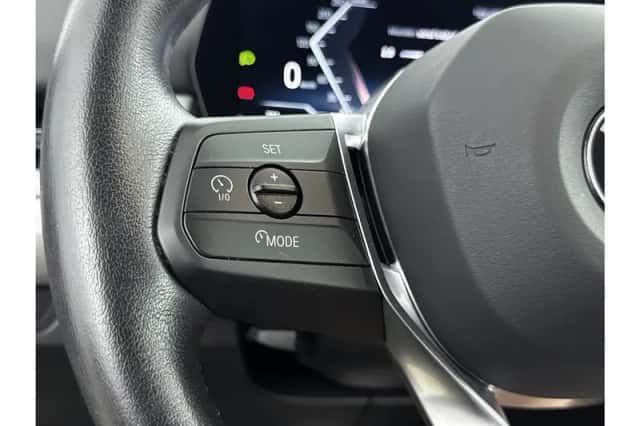 BMW X1 (2024) thumbnail 6