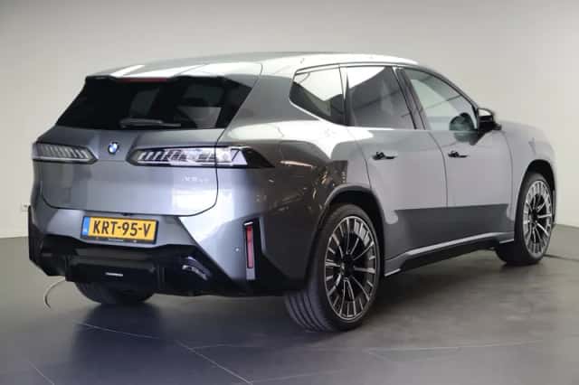 BMW iX3 (2026) thumbnail 3