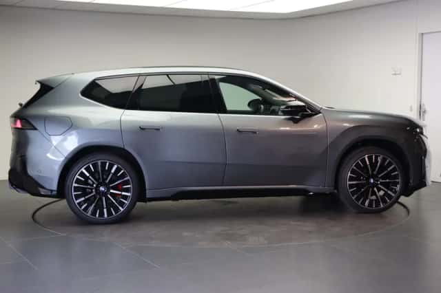 BMW iX3 (2026) thumbnail 4