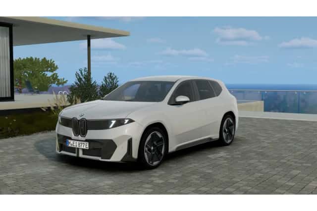 BMW iX3 (2026) thumbnail 1