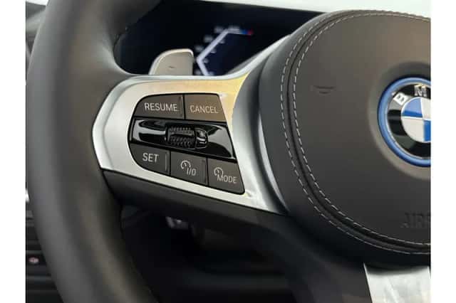 BMW X5 (2026) thumbnail 6