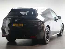 BMW iX (2023) thumbnail 3