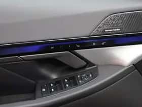BMW i5 (2025) thumbnail 9