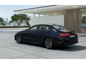 BMW i5 (2026) thumbnail 2