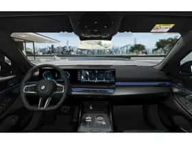 BMW i5 (2026) thumbnail 3