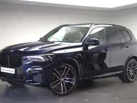BMW X5 (2021)