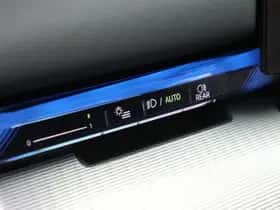 BMW i5 (2025) thumbnail 13