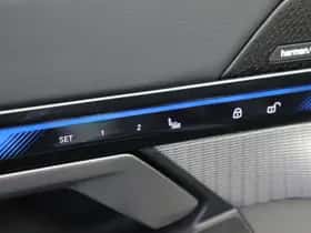 BMW i5 (2025) thumbnail 8