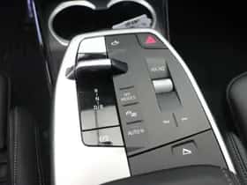 BMW iX2 (2025) thumbnail 16