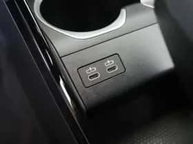 BMW iX2 (2025) thumbnail 17