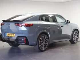 BMW iX2 (2025) thumbnail 3