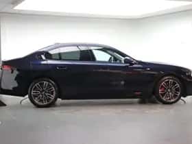 BMW 5-Serie (2025) thumbnail 4