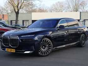 BMW i7 (2026) thumbnail 2
