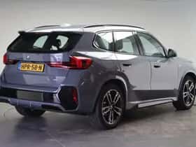 BMW iX1 (2025) thumbnail 3