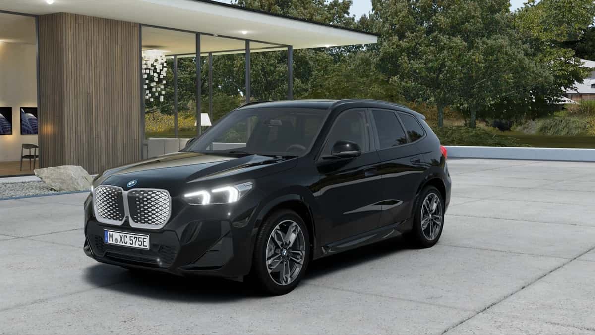 BMW iX1 (2026) — foto 1