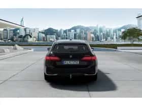 BMW i5 (2026) thumbnail 4