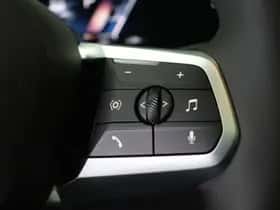 BMW iX2 (2026) thumbnail 17