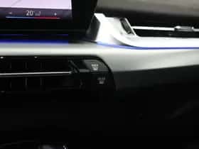 BMW iX2 (2026) thumbnail 23