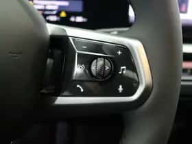 BMW i5 (2026) thumbnail 16