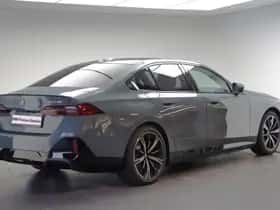 BMW i5 (2026) thumbnail 3