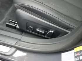 BMW i4 (2026) thumbnail 9
