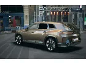 BMW XM (2026) thumbnail 2