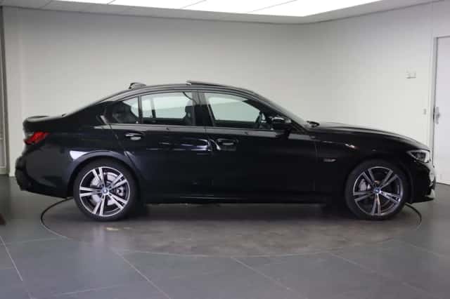 BMW 3-Serie (2022) thumbnail 5