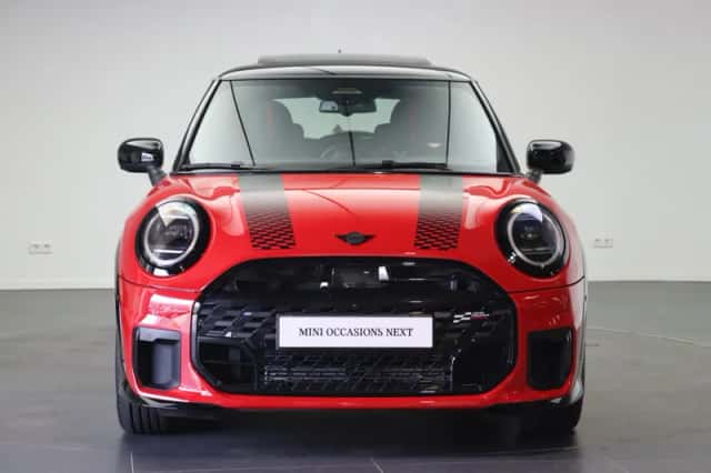 MINI Hatchback (2025) thumbnail 5