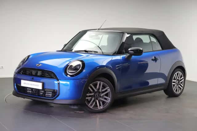 MINI Cabrio (2026) thumbnail 1