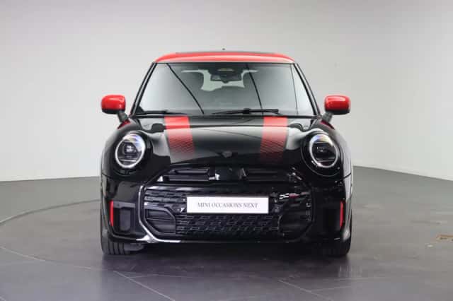 MINI Hatchback (2026) thumbnail 5