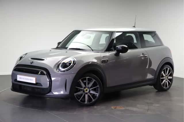 MINI Electric (2022) thumbnail 1