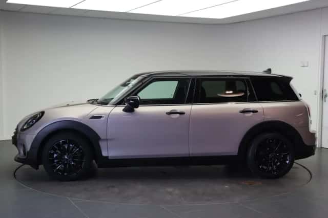 MINI Clubman (2022) thumbnail 2