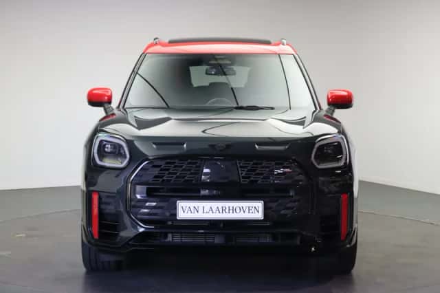 MINI Countryman (2024) thumbnail 5