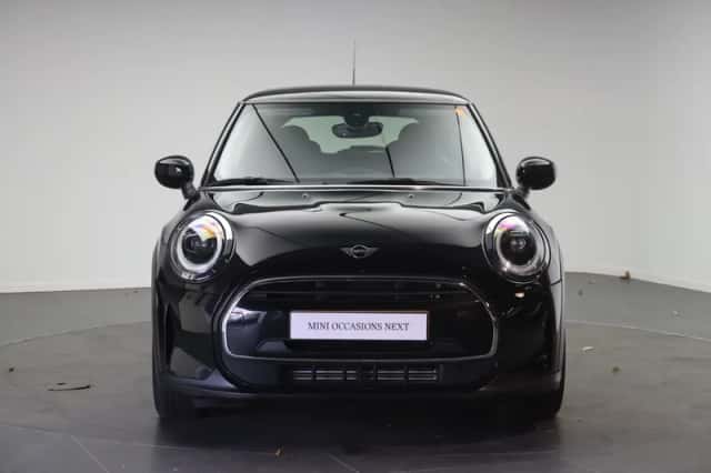 MINI Hatchback (2023) thumbnail 5