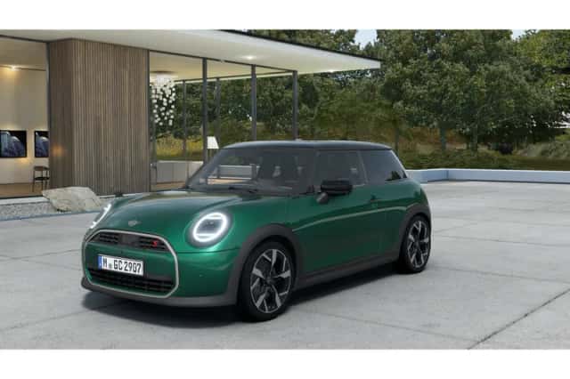 MINI Hatchback (2026) thumbnail 1