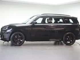 MINI Countryman (2024) thumbnail 2