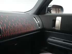 MINI Countryman (2024) thumbnail 19